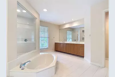 6806 Wellington Dr, Naples, FL 34109 - Photo 15