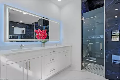 1817 Kismet Pkwy W, Cape Coral, FL 33993 - Photo 13