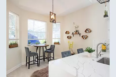 8098 Tauren Ct, Naples, FL 34119 - Photo 7
