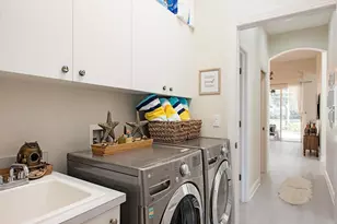 8098 Tauren Ct, Naples, FL 34119 - Photo 15