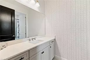 2567 Seychelles Dr, Naples, FL 34112 - Photo 15