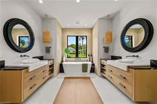 1261 13th Ave N, Naples, FL 34102 - Photo 33