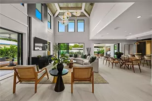 1261 13th Ave N, Naples, FL 34102 - Photo 5