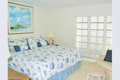 320 Gulf Shore Blvd S, Naples, FL 34102 - Photo 7