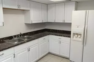 2524 Congress St, Fort Myers, FL 33901 - Photo 9