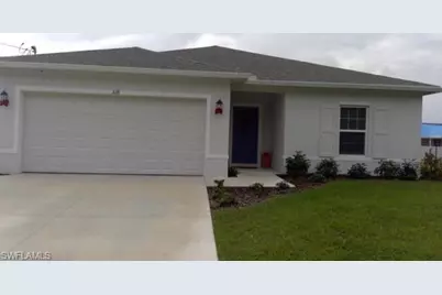 328 Jacaranda Pkwy E, Cape Coral, FL 33909 - Photo 1