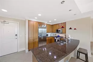 9115 Strada Pl, Naples, FL 34108 - Photo 11