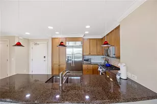 9115 Strada Pl, Naples, FL 34108 - Photo 13