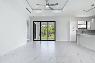 2707 36th Ave SE, Naples, FL 34117 - Photo 5