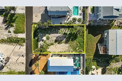 130 Mid Island Dr, Fort Myers Beach, FL 33931 - Photo 5