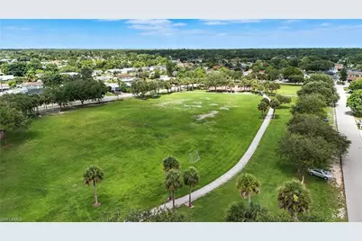 5242 17th Pl SW, Naples, FL 34116 - Photo 19