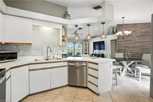 5242 17th Pl SW, Naples, FL 34116 - Photo 9