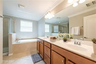 2470 Heydon Cir E, Naples, FL 34120 - Photo 23