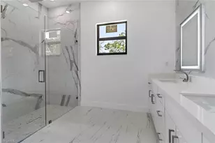 2911 28th St SW, Lehigh Acres, FL 33976 - Photo 9