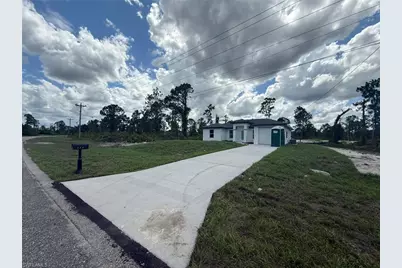322 McArthur Blvd, Lehigh Acres, FL 33974 - Photo 5