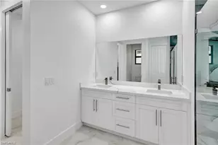 803 E 16th St, Lehigh Acres, FL 33972 - Photo 5