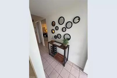 1900 Alamanda Dr #303, Naples, FL 34102 - Photo 11