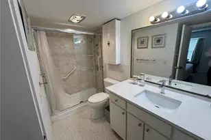 1900 Alamanda Dr, Naples, FL 34102 - Photo 15