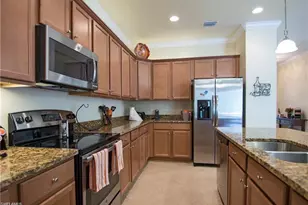 11083 Cherry Laurel Dr, Fort Myers, FL 33912 - Photo 7