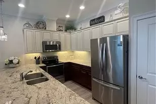 7139 Greenwood Park Cir, Fort Myers, FL 33967 - Photo 9