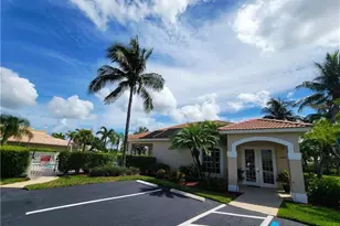 28501 Hidden Lake Dr, Bonita Springs, FL 34134 - Photo 27