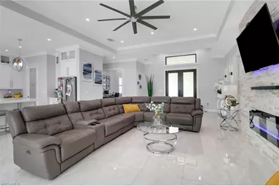 1086 21st St SW, Naples, FL 34117 - Photo 7