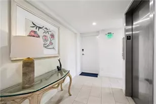 2318 Gulf Shore Blvd N, Naples, FL 34103 - Photo 35