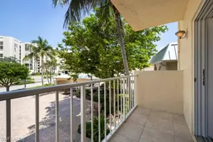 3000 Gulf Shore Blvd N, Naples, FL 34103 - Photo 31