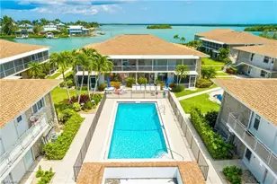 330 Kon Tiki Dr, Naples, FL 34113 - Photo 27