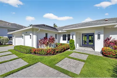 5215 Seashell Ave, Naples, FL 34103 - Photo 1