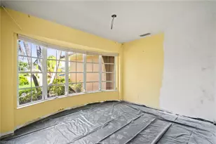 158 Palmetto Dunes Cir, Naples, FL 34113 - Photo 15