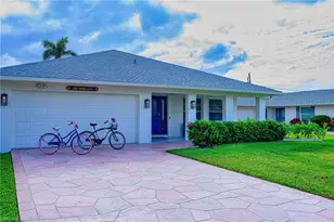 690 100th Ave N, Naples, FL 34108 - Photo 3