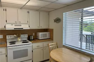 111 Palm Dr, Naples, FL 34112 - Photo 7