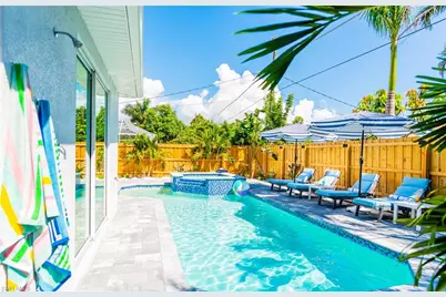 548 101st Ave, Naples, FL 34108 - Photo 1