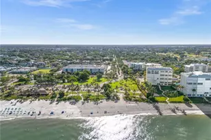 1300 Gulf Shore Blvd N, Naples, FL 34102 - Photo 41