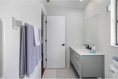 682 95th Ave N, Naples, FL 34108 - Photo 15