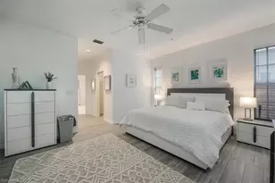 3722 Rachel Ln, Naples, FL 34103 - Photo 11