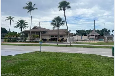 519 Riviera Blvd E, Naples, FL 34112 - Photo 17