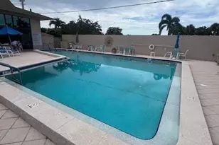 519 Riviera Blvd E, Naples, FL 34112 - Photo 21