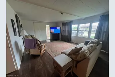 519 Riviera Blvd E, Naples, FL 34112 - Photo 5