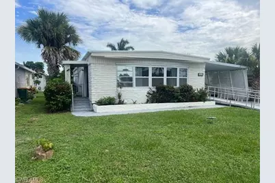 519 Riviera Blvd E, Naples, FL 34112 - Photo 3