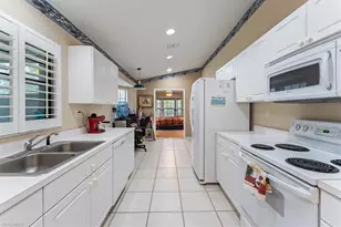 2905 10th Ave SE, Naples, FL 34117 - Photo 7