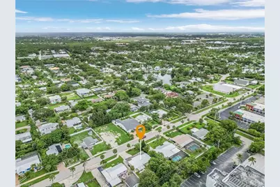 1281 10th St N, Naples, FL 34102 - Photo 29