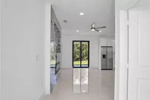 2811 Cerito Ave N, Lehigh Acres, FL 33971 - Photo 3