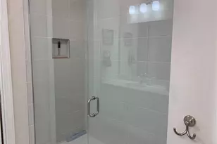 208 Indies Dr E, Naples, FL 34114 - Photo 21