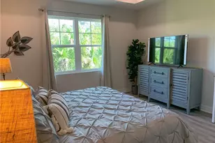 208 Indies Dr E, Naples, FL 34114 - Photo 17