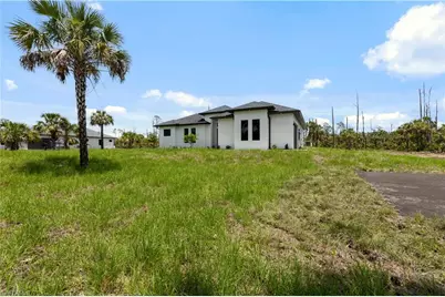 3439 14th Ave SE, Naples, FL 34117 - Photo 3