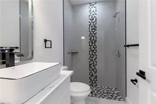 4007 19th St SW, Lehigh Acres, FL 33976 - Photo 15