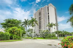 5601 Turtle Bay Dr, Naples, FL 34108 - Photo 25