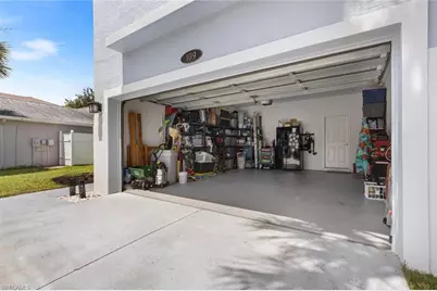 109 Burnt Pine Dr, Naples, FL 34119 - Photo 43